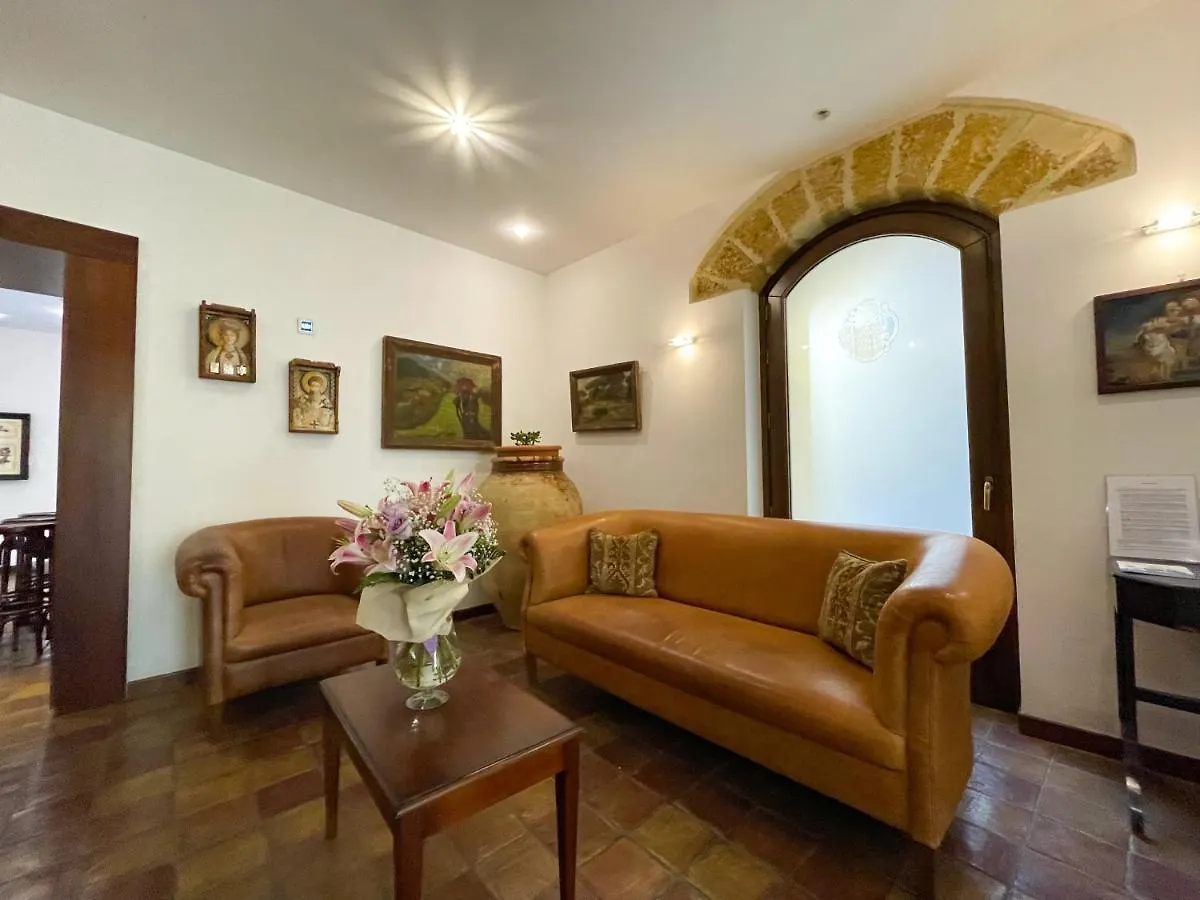 Hotel La Plumeria Cefalu