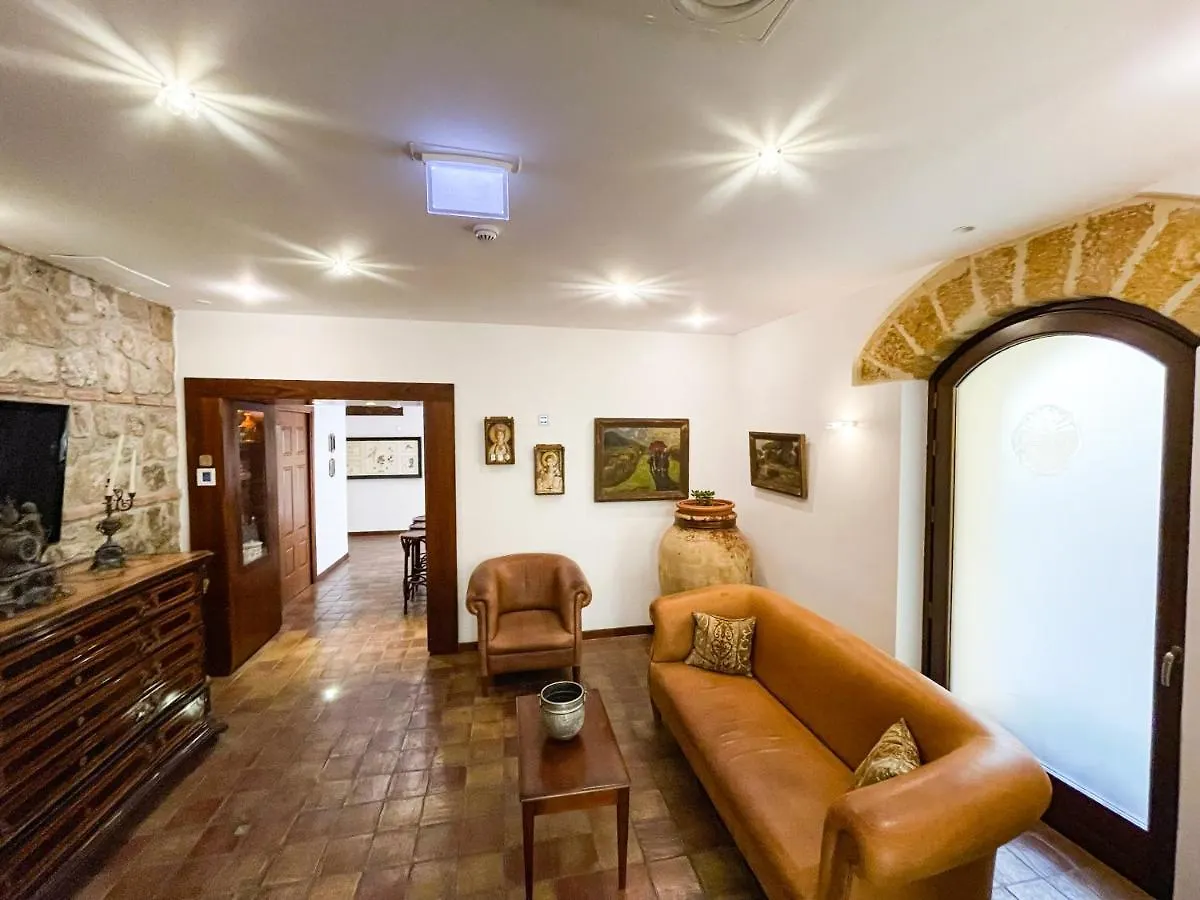 Hotel La Plumeria Cefalu