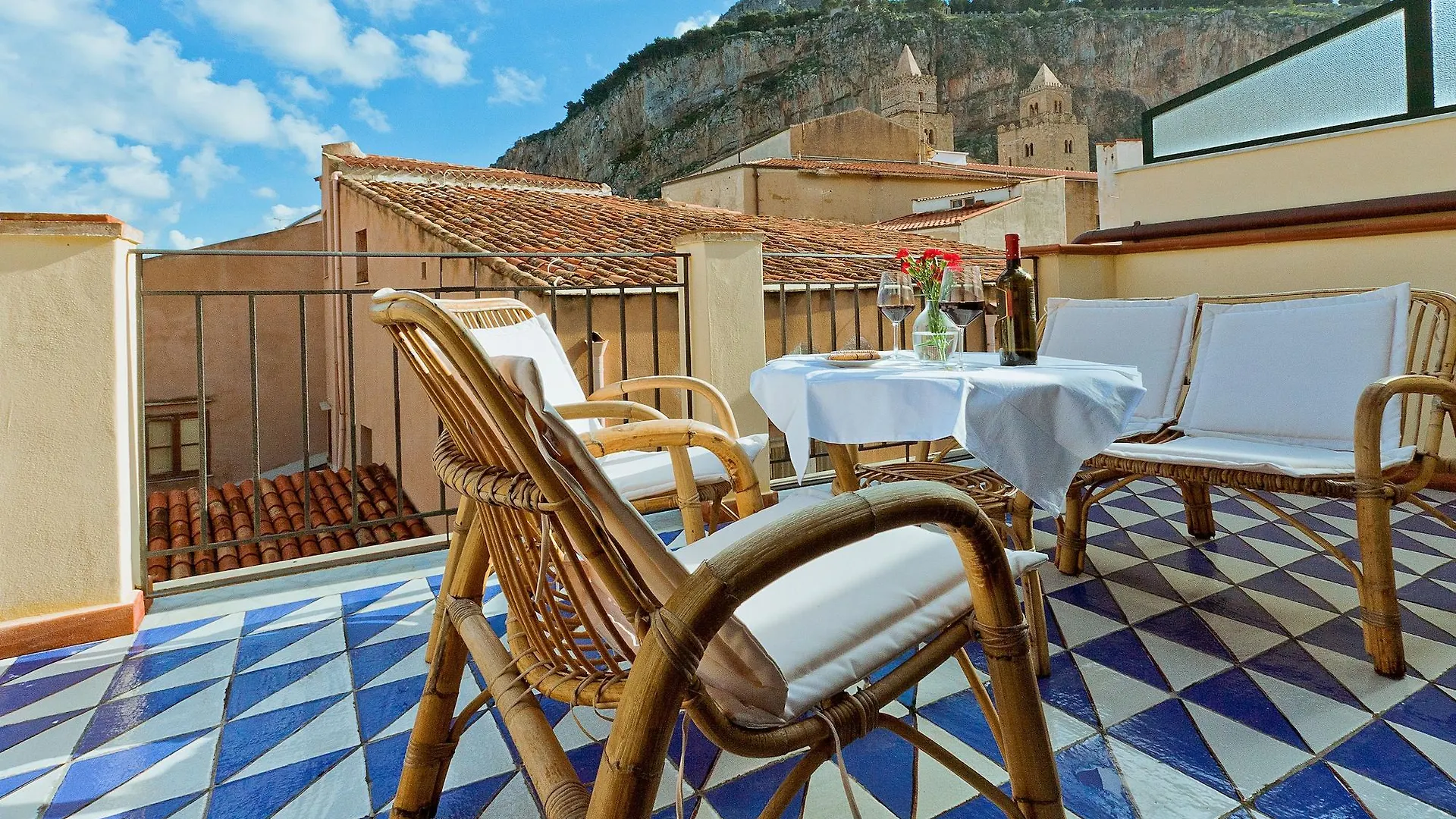 Hotel La Plumeria Cefalu