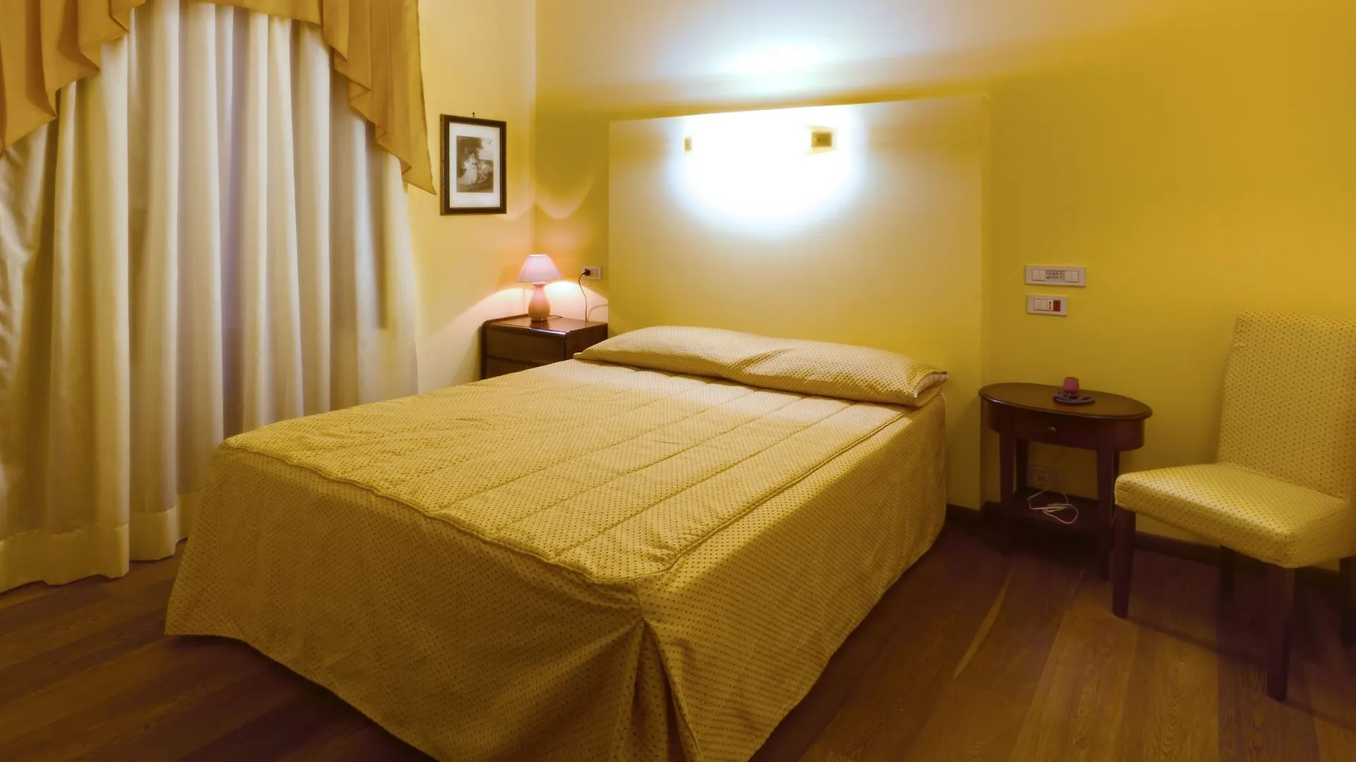 Hotel La Plumeria Cefalu