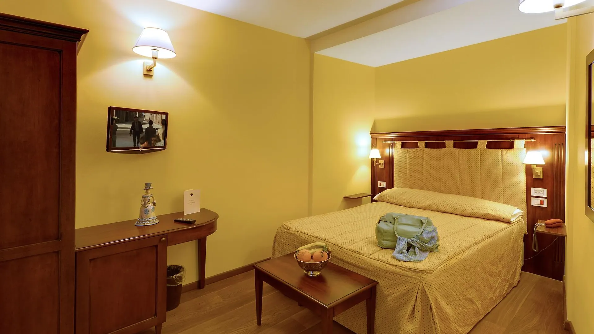 Hotel La Plumeria Cefalu