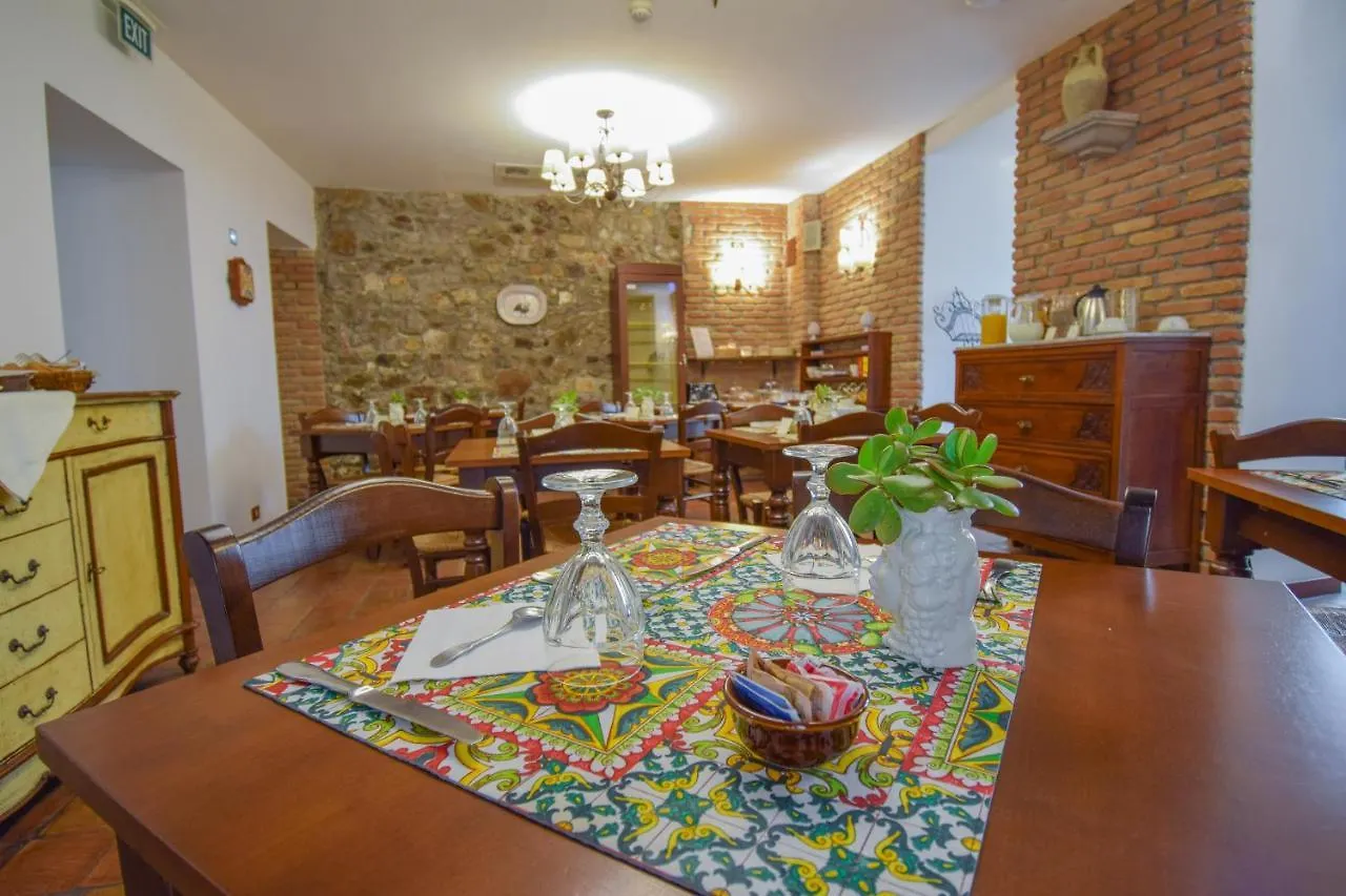 Hotel La Plumeria Cefalu