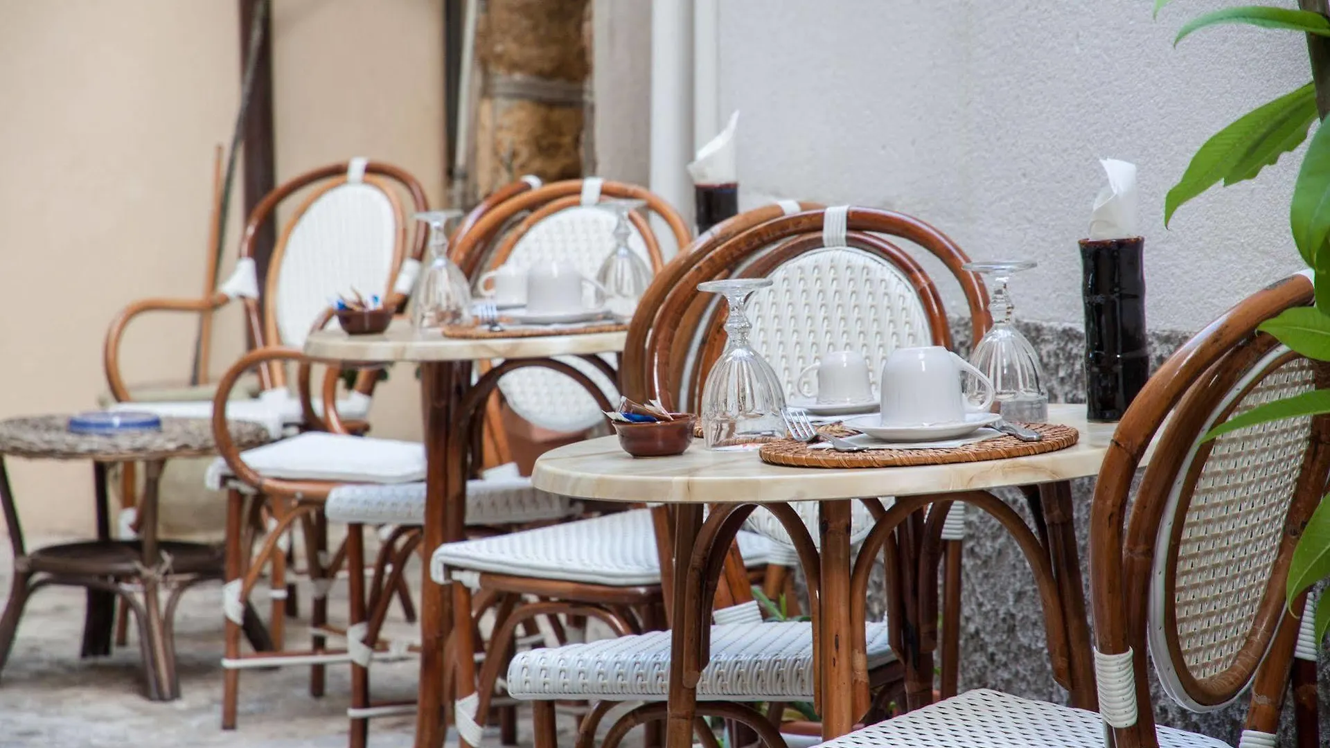 Hotel La Plumeria Cefalu 4*,